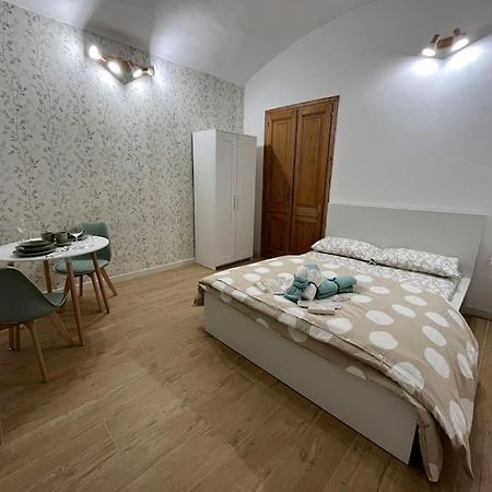 Maison Vivien, Appartamento Nel Cuore Di Torino. Exterior photo